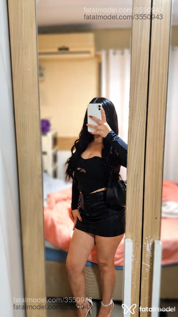 Acompanhante mulher morena (o) de olhos castanhos - Gabrielly