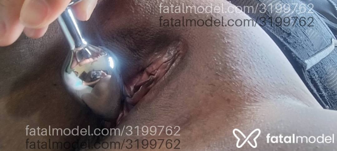Acompanhante mulher com cabelo castanho de olhos mel - Jéssica Andrade