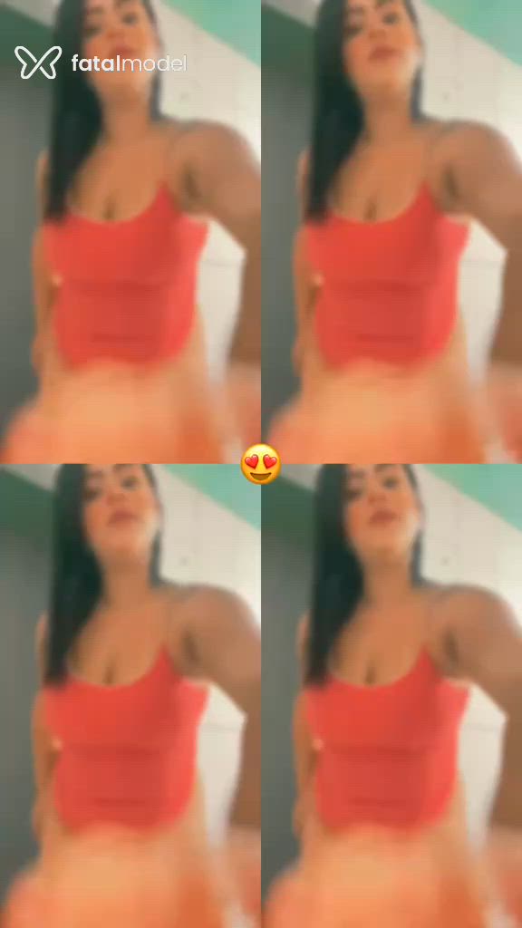 Acompanhante mulher morena (o) de olhos castanhos - Branca Maldita