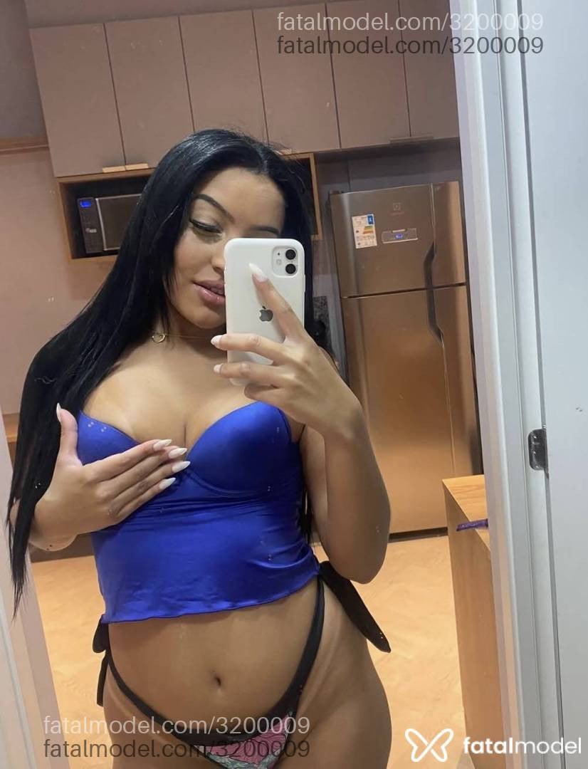 Acompanhante mulher morena (o) de olhos castanhos - Bruna Acompanhante mulher morena (o) de olhos castanhos - Bruna