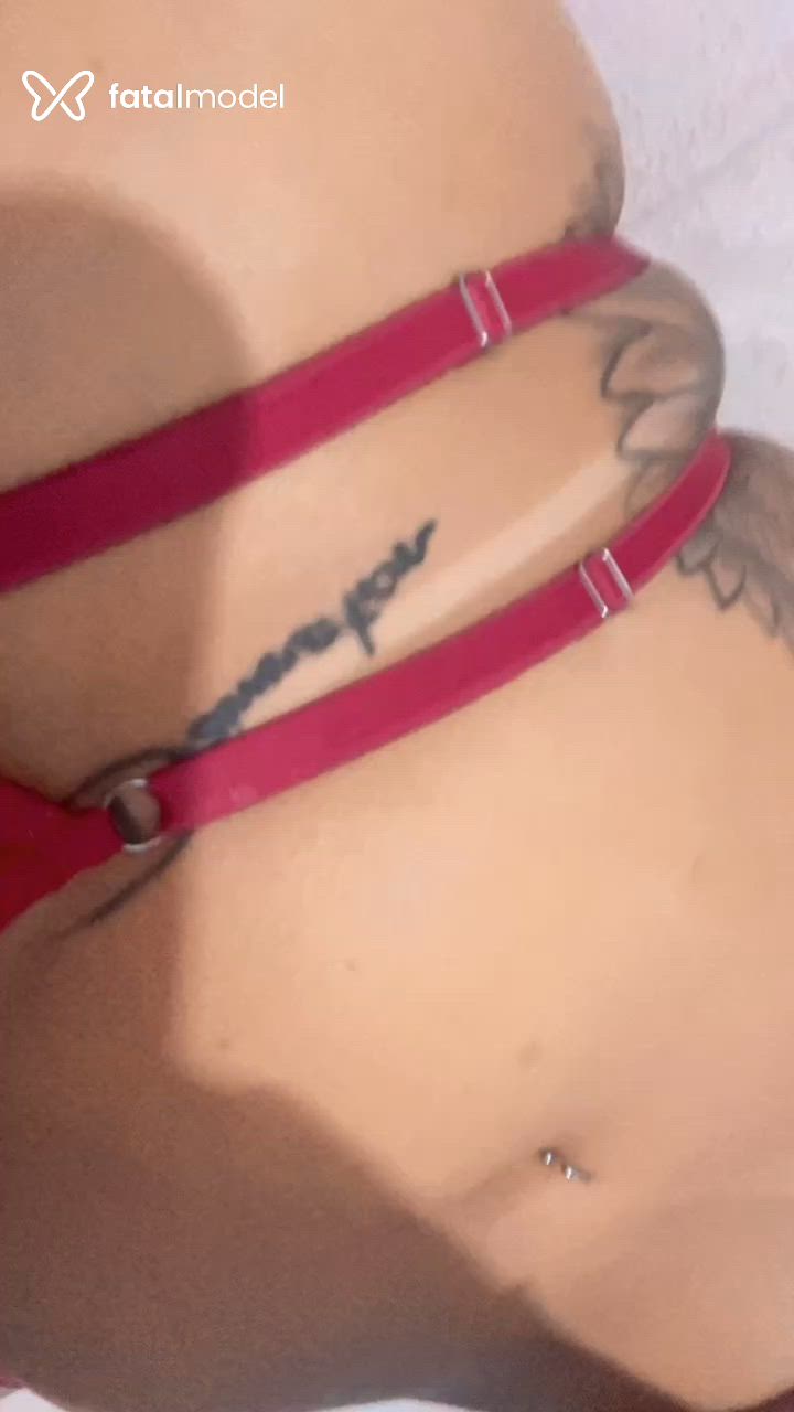 Acompanhante mulher com cabelo castanho de olhos pretos - Ingryd