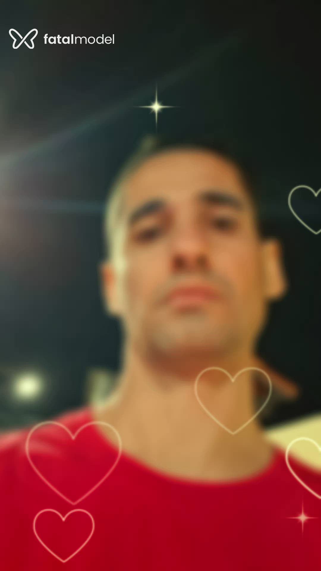 Acompanhante homem com cabelo castanho de olhos castanhos - Diego