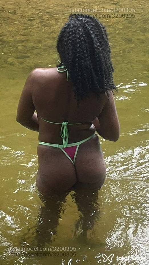 Acompanhante mulher morena (o) de olhos castanhos - Nicolly Santos