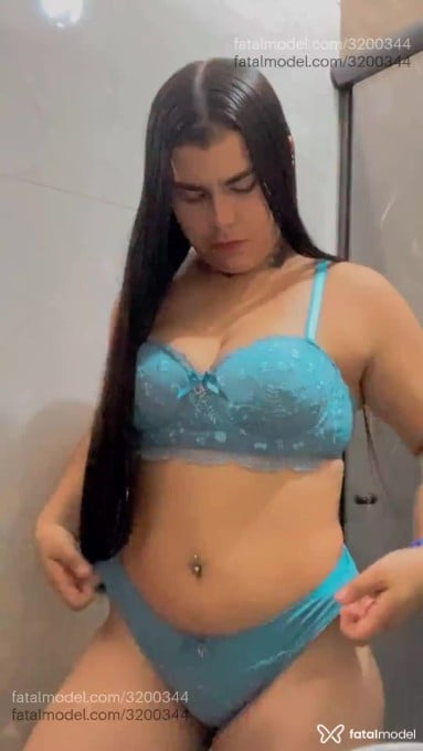 Acompanhante mulher morena (o) de olhos castanhos em Juiz de Fora - Branca Almeida