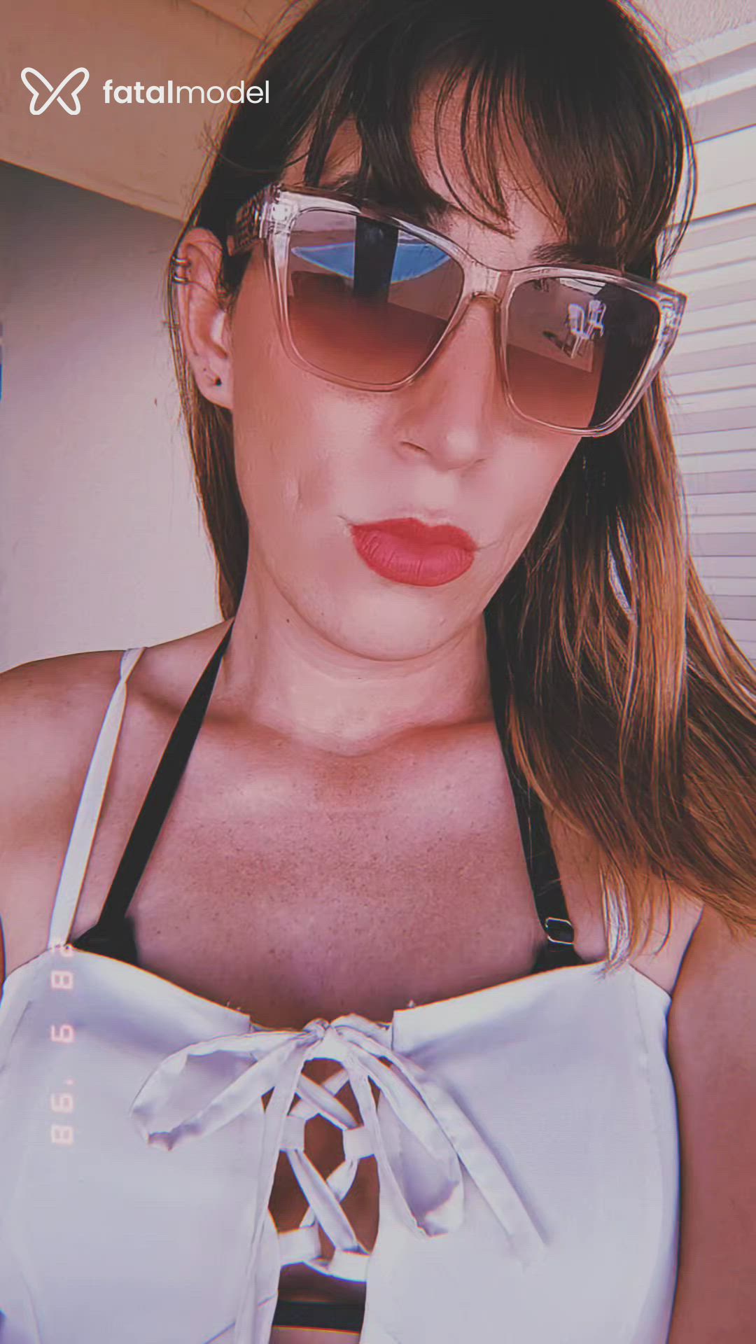 Acompanhante mulher trans com cabelo castanho de olhos castanhos - Sophia Acompanhante mulher trans com cabelo castanho de olhos castanhos - Sophia