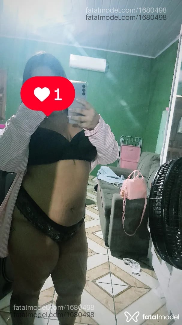 Acompanhante mulher morena (o) de olhos castanhos - Thifany Rufinno