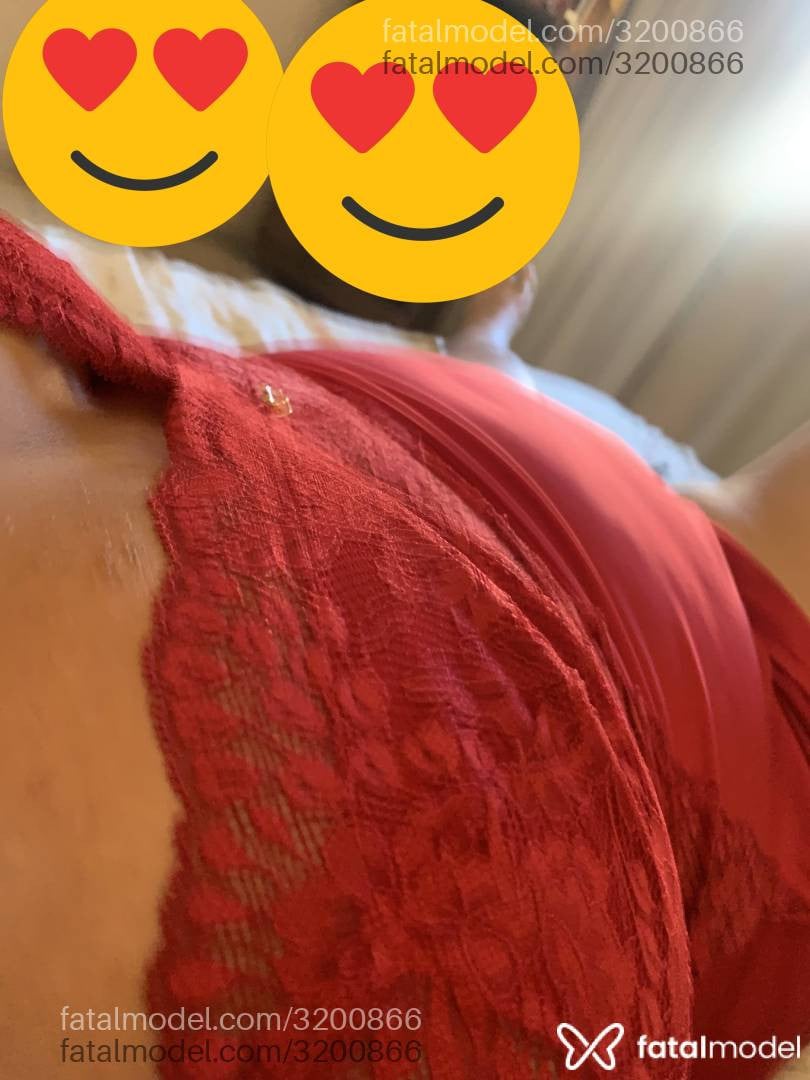 Acompanhante mulher morena (o) de olhos castanhos - Vih