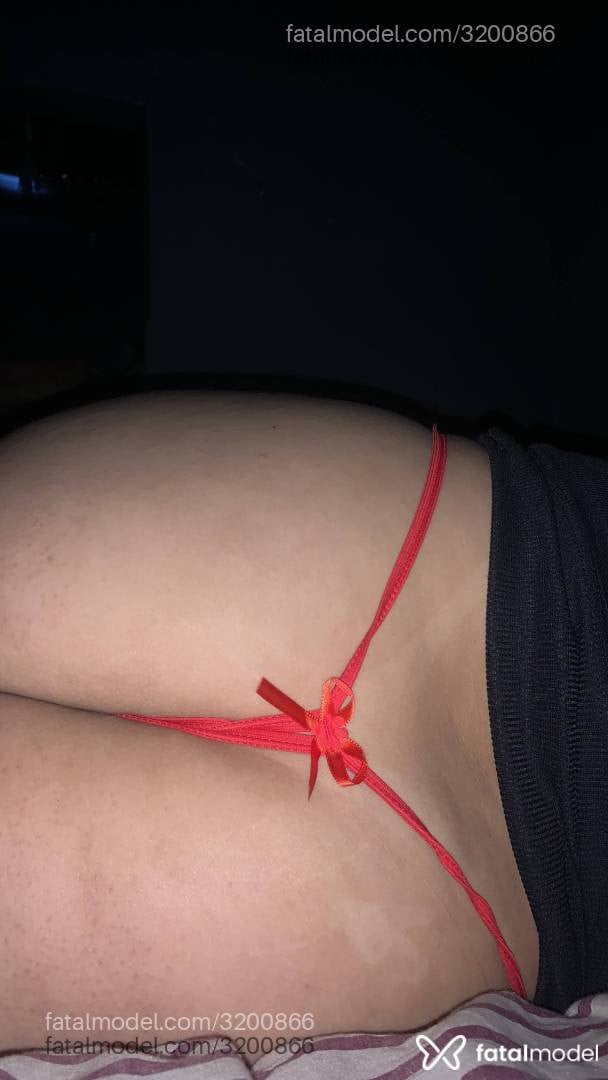Acompanhante mulher morena (o) de olhos castanhos - Vih