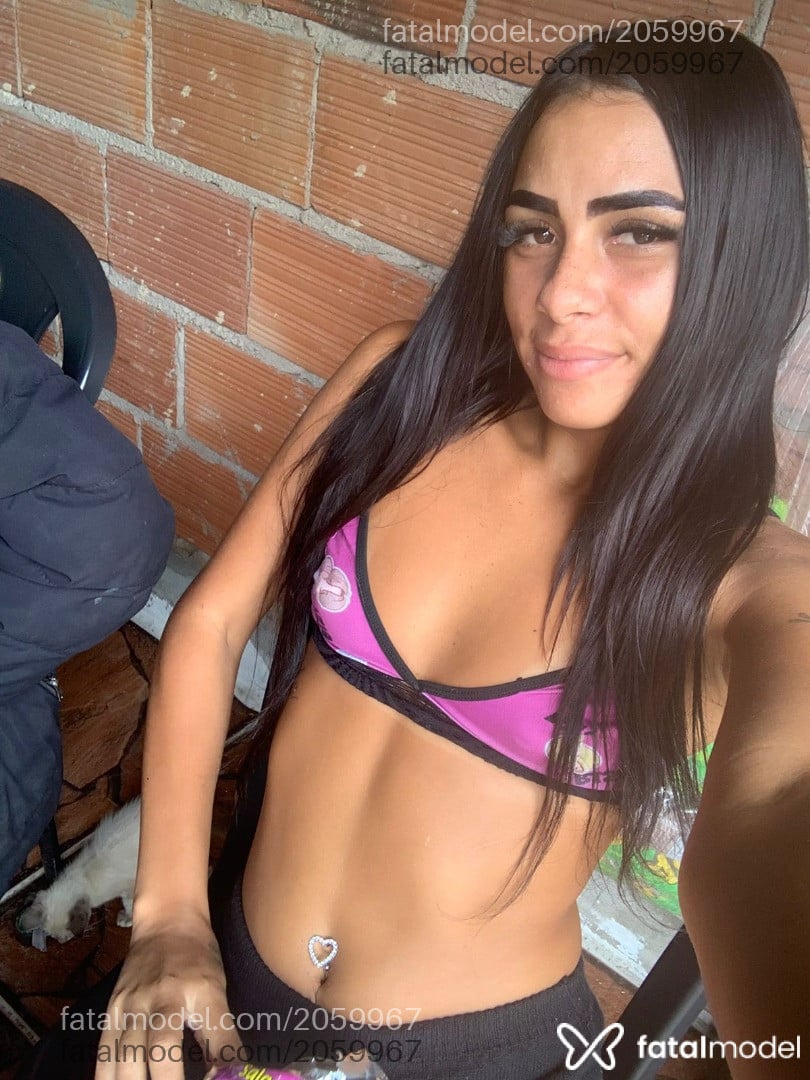 Acompanhante mulher morena (o) de olhos castanhos - Aylla