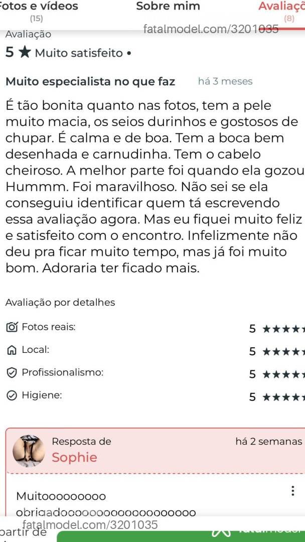 Acompanhante mulher loira (o) de olhos castanhos - Sophie