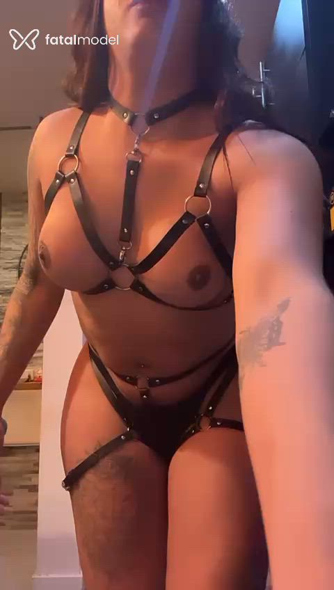 Acompanhante travesti morena (o) de olhos castanhos - Sofiaxxlcm