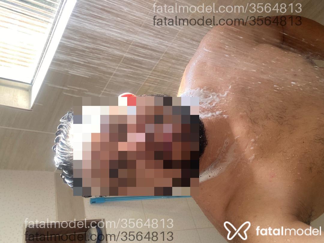 Acompanhante homem morena (o) de olhos castanhos - Matheus Acompanhante homem morena (o) de olhos castanhos - Matheus