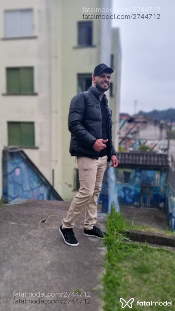 Acompanhante homem morena (o) de olhos pretos - Garotodoagro