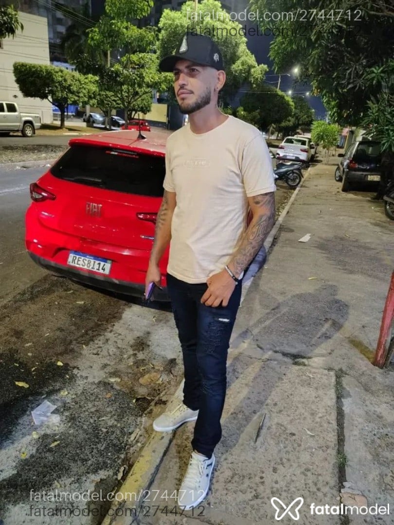Acompanhante homem morena (o) de olhos pretos - Garotodoagro