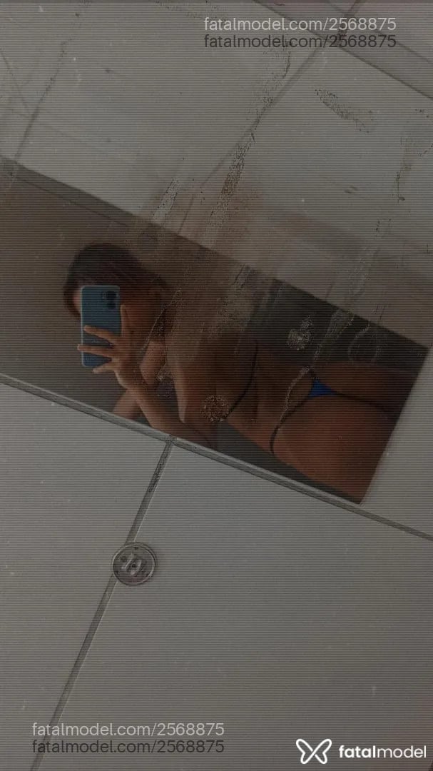 Acompanhante mulher morena (o) de olhos pretos - Erica Acompanhante mulher morena (o) de olhos pretos - Erica