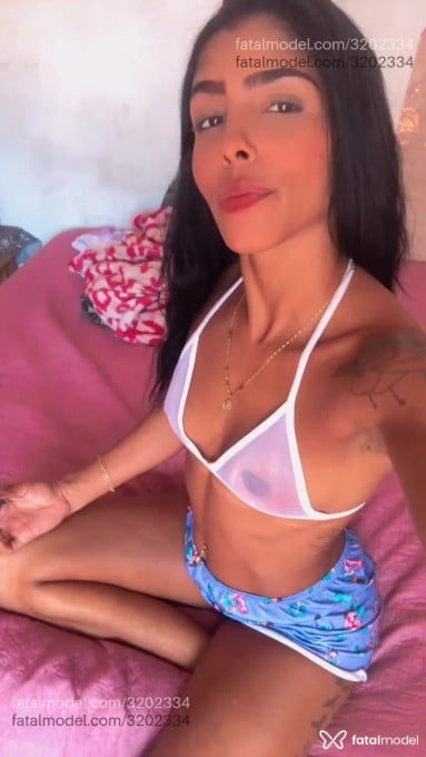 Acompanhante mulher morena (o) de olhos mel em Juiz de Fora - Loreta morena