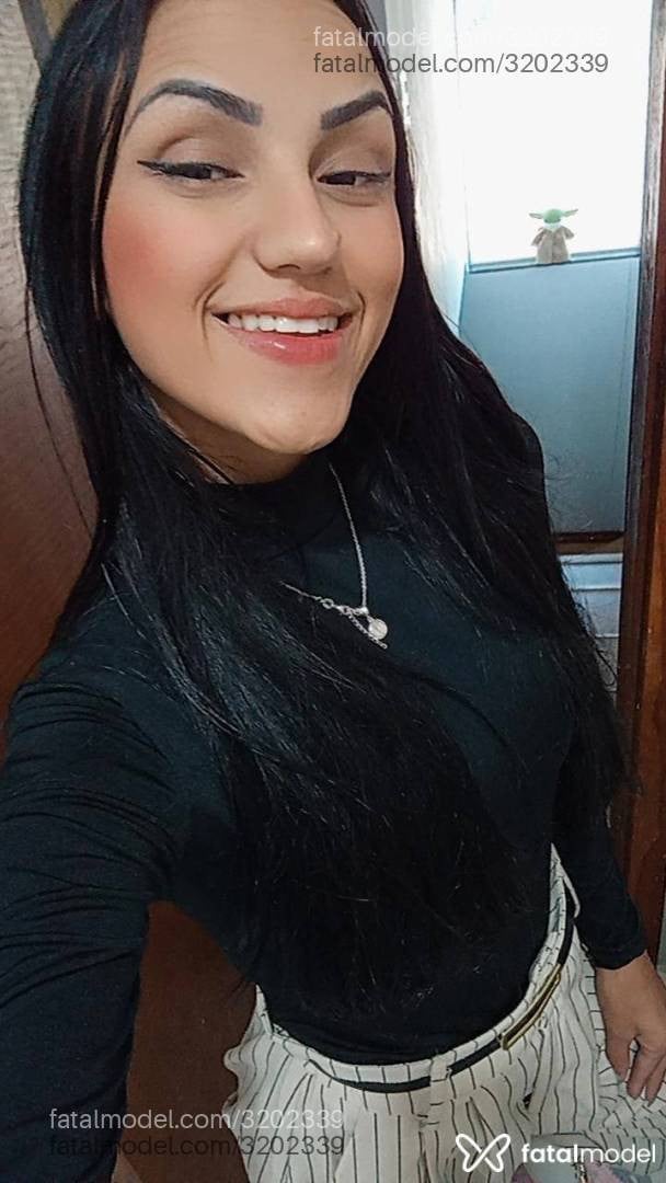 Acompanhante mulher morena (o) de olhos castanhos - Bianca