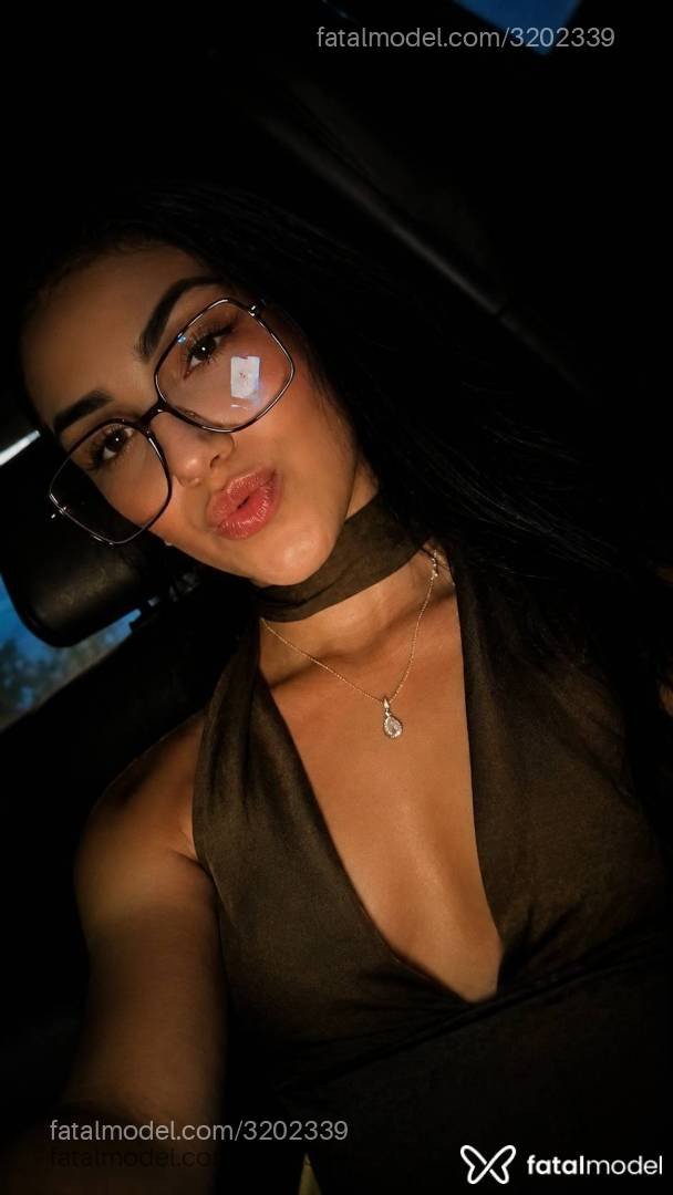 Acompanhante mulher morena (o) de olhos castanhos em Cascavel Acompanhante mulher morena (o) de olhos castanhos em Cascavel - Bianca