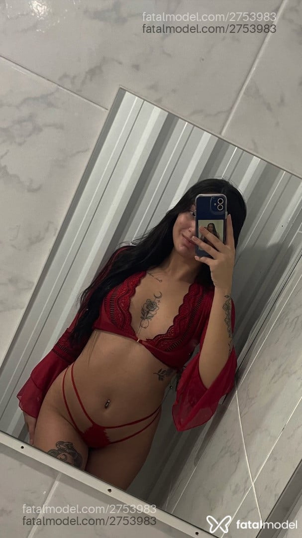 Acompanhante mulher morena (o) de olhos castanhos - Jade Avila