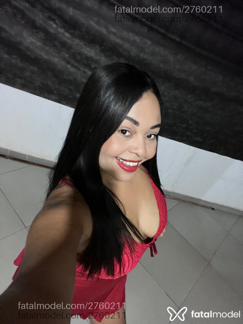 Acompanhante mulher morena (o) de olhos castanhos - Peneloppe Acompanhante mulher morena (o) de olhos castanhos - Peneloppe