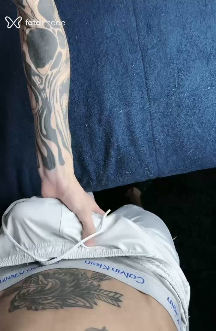 Acompanhante homem loira (o) de olhos castanhos - Cristian