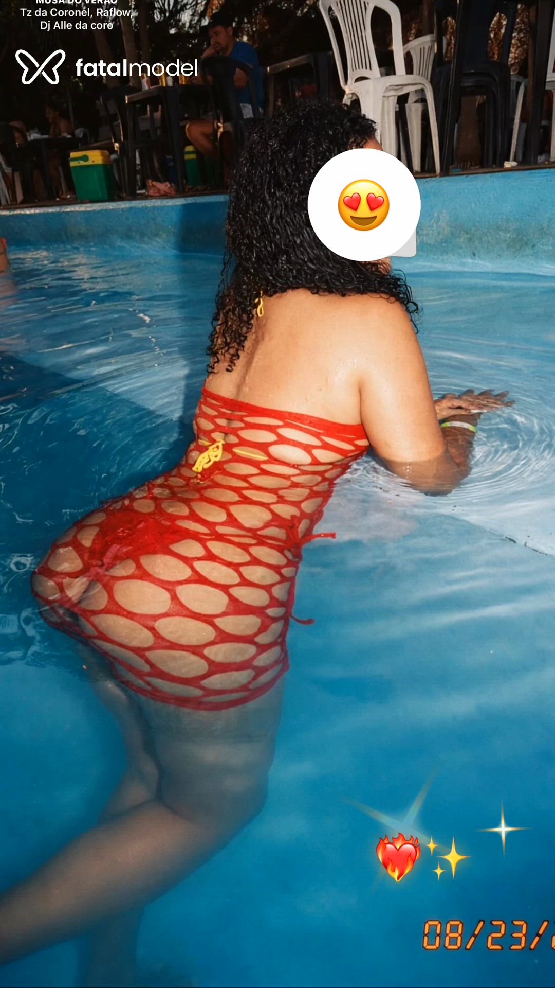 Acompanhante mulher morena (o) de olhos pretos - Morena jambo