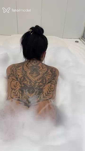 Acompanhante mulher morena (o) de olhos verdes - Marcela Ribeiro