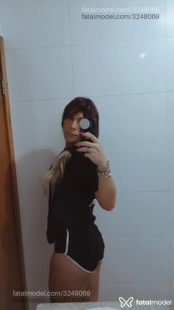 Acompanhante mulher trans loira (o) de olhos castanhos - Rafasurfistinha Acompanhante mulher trans loira (o) de olhos castanhos - Rafasurfistinha