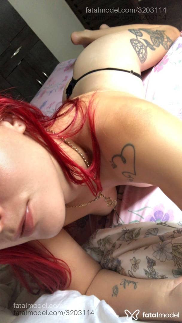 Acompanhante mulher ruiva (o) de olhos castanhos em Santa Helena de Goiás - Yasmin