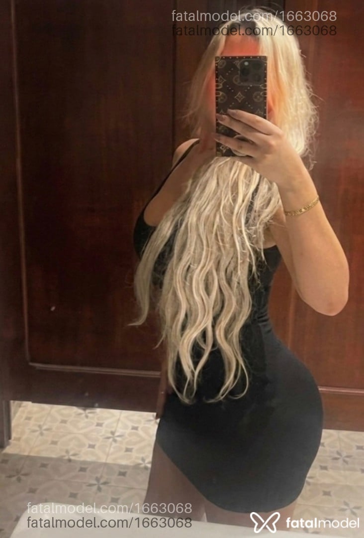 Acompanhante mulher loira (o) de olhos mel - Sophia Souza