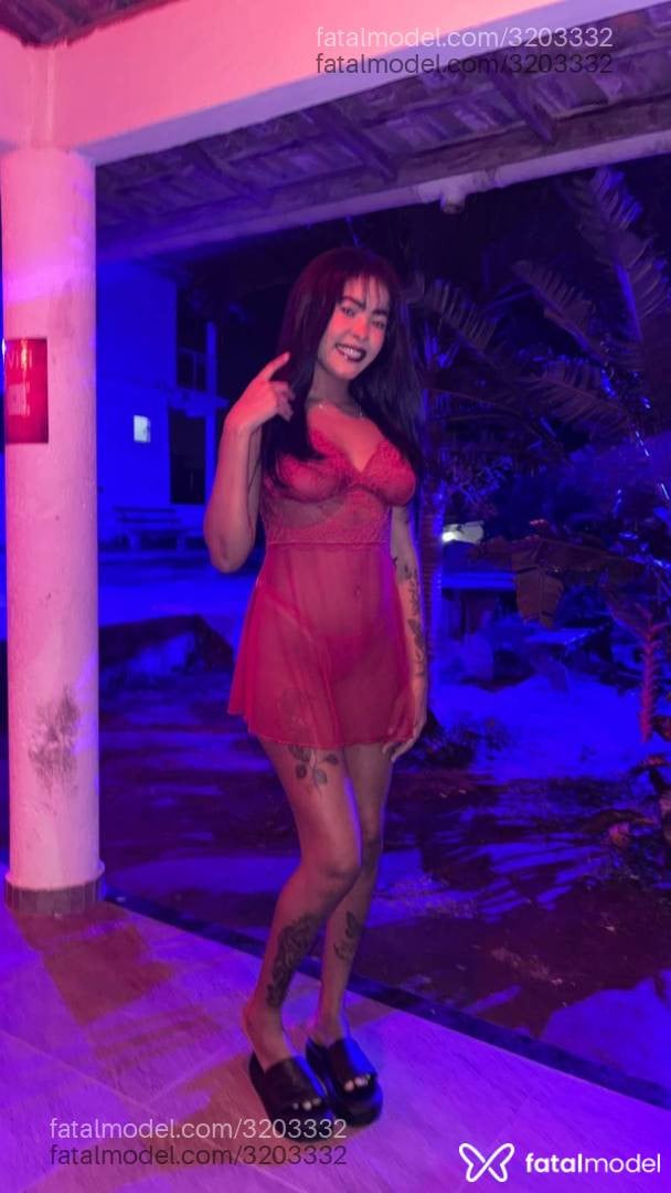 Acompanhante mulher morena (o) de olhos castanhos - Japinhaah