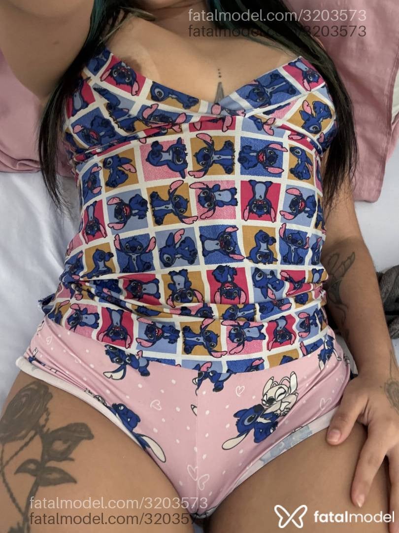 Acompanhante mulher morena (o) de olhos castanhos - Anna Ferreira