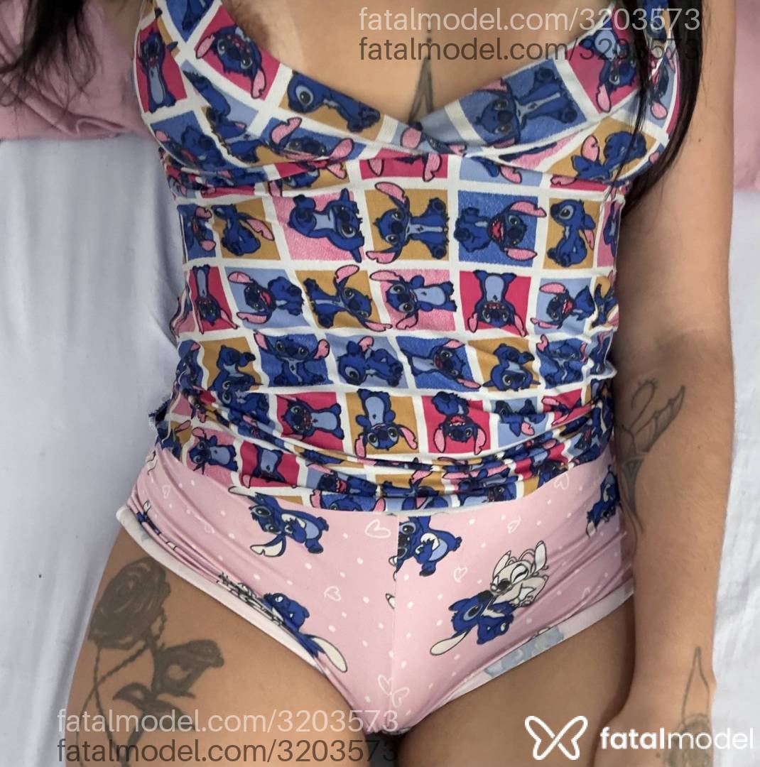 Acompanhante mulher morena (o) de olhos castanhos - Anna Ferreira