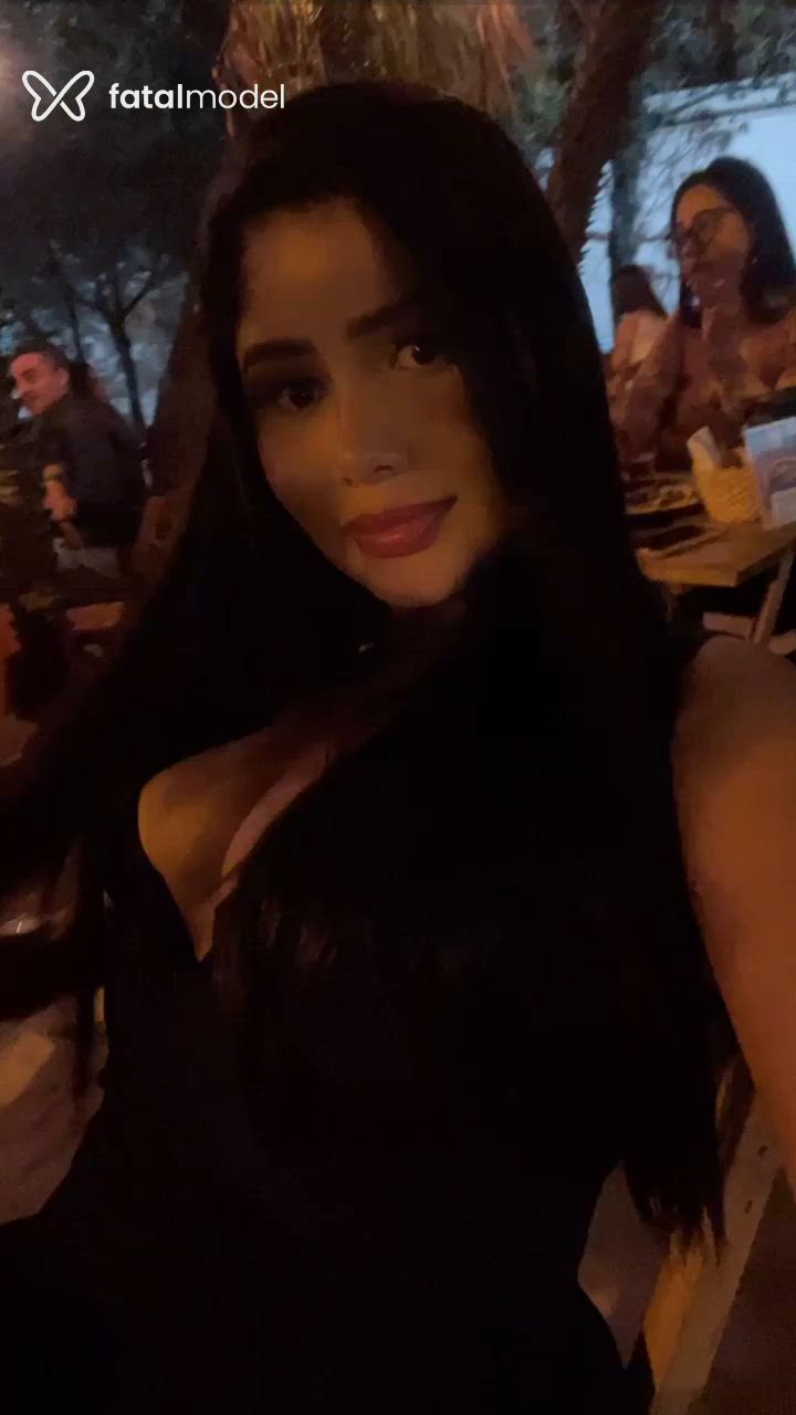 Acompanhante mulher morena (o) de olhos castanhos - Manuela Sobral Acompanhante mulher morena (o) de olhos castanhos - Manuela Sobral