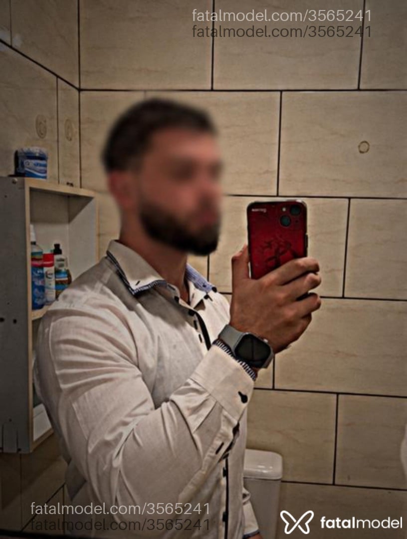 Acompanhante homem loira (o) de olhos castanhos - Alemaors