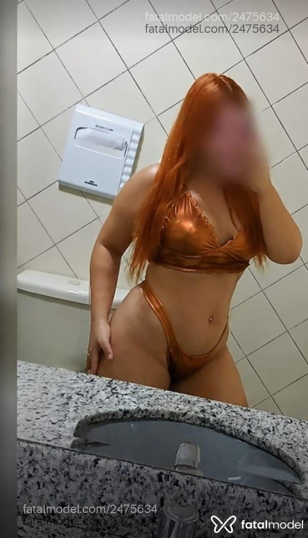 Acompanhante mulher ruiva (o) de olhos castanhos - Maitê Vianna