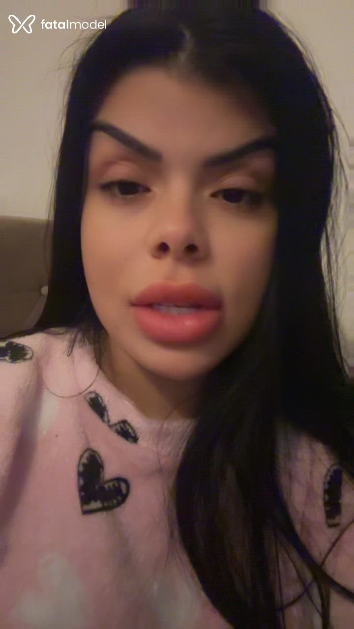 Acompanhante mulher morena (o) de olhos castanhos - Rafaela
