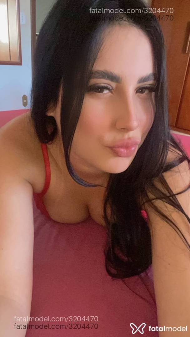 Acompanhante mulher morena (o) de olhos castanhos - Aurora Bellini