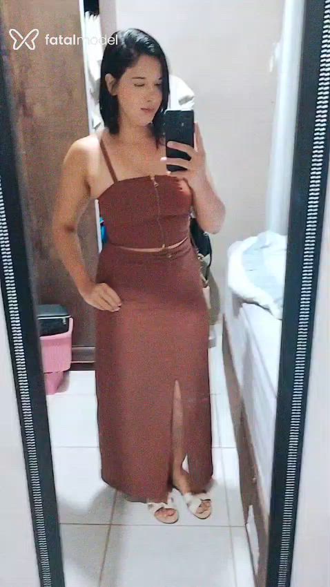 Acompanhante mulher morena (o) de olhos castanhos - Nanih Acompanhante mulher morena (o) de olhos castanhos - Nanih