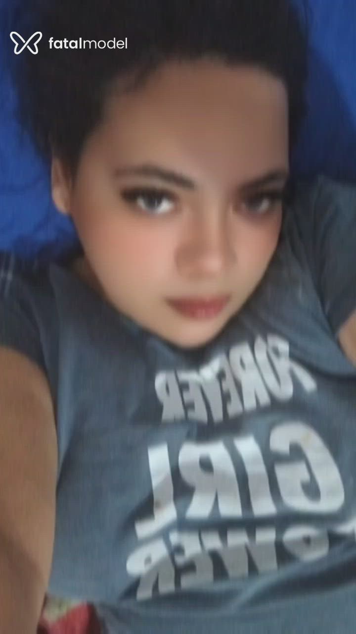Acompanhante mulher com cabelo castanho de olhos castanhos - Danny bonde Acompanhante mulher com cabelo castanho de olhos castanhos - Danny bonde