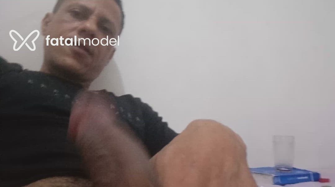 Acompanhante homem morena (o) de olhos mel - Maxipaudemel Acompanhante homem morena (o) de olhos mel - Maxipaudemel