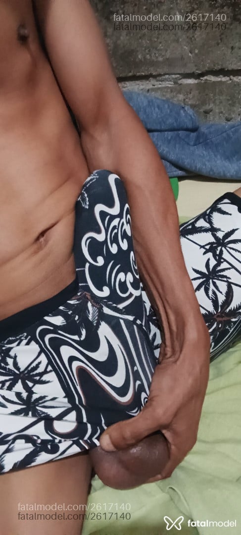 Acompanhante homem morena (o) de olhos pretos - Gusttavo