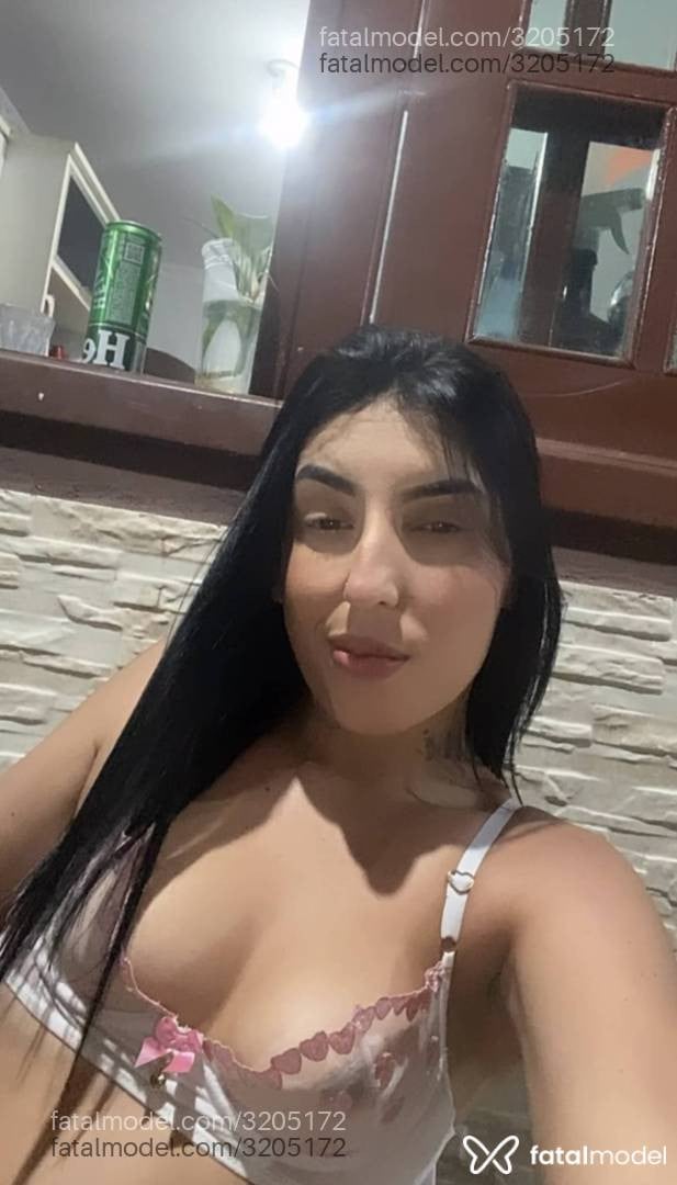 Acompanhante mulher morena (o) de olhos pretos em Rio de Janeiro Acompanhante mulher morena (o) de olhos pretos em Rio de Janeiro - Maria Eduarda