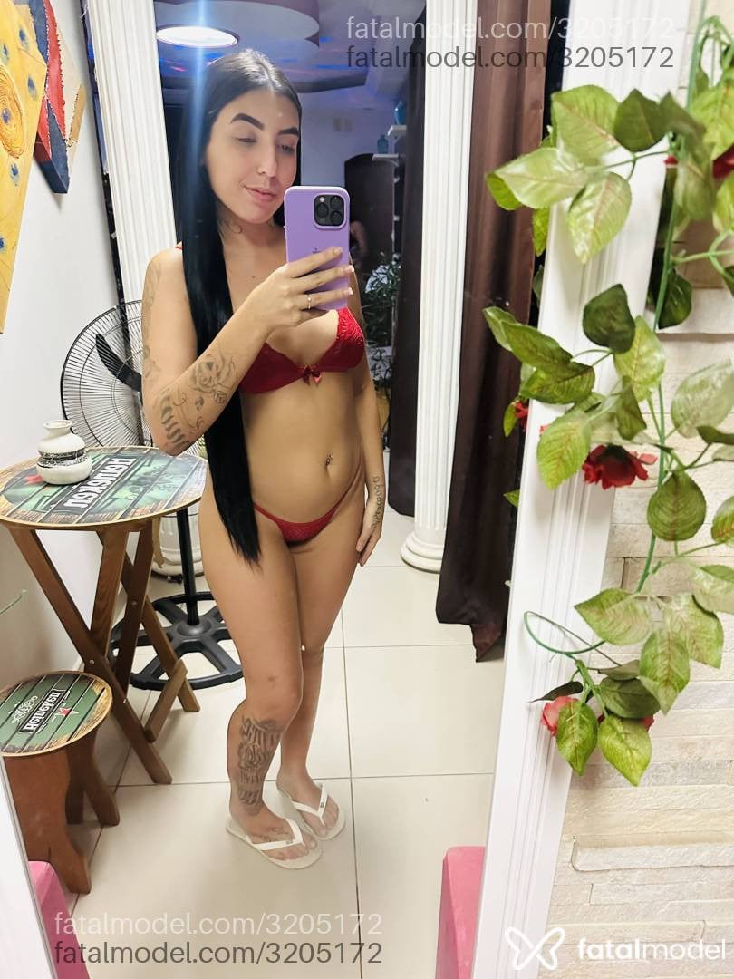 Acompanhante mulher morena (o) de olhos pretos em Rio de Janeiro - Vitória Sabrine