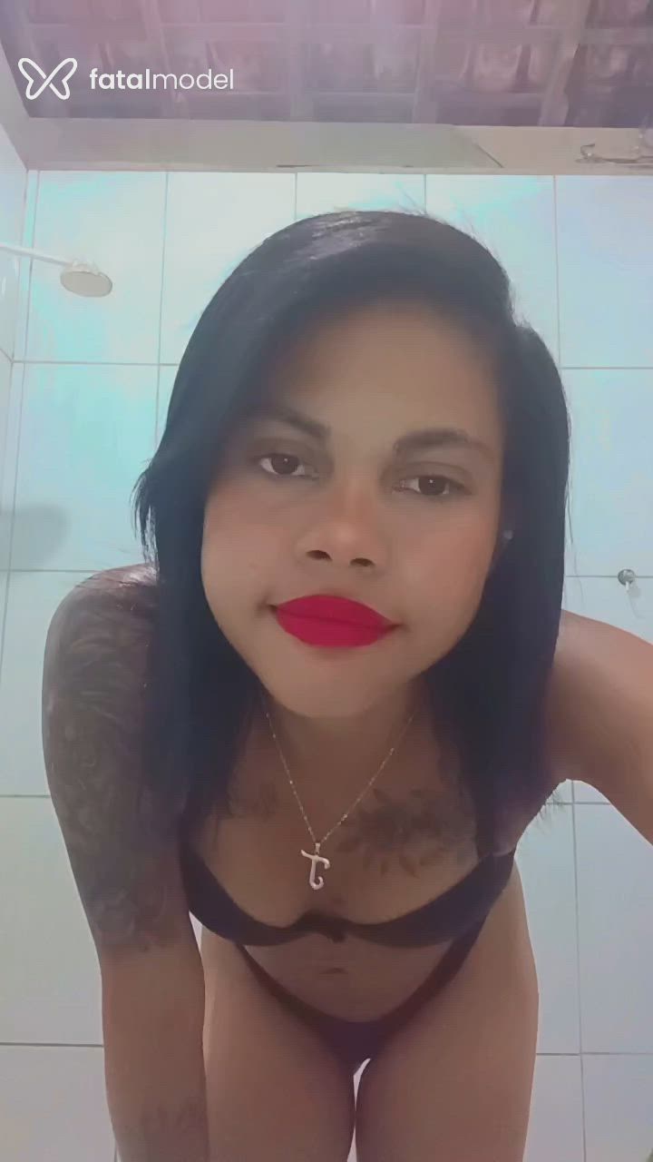 Acompanhante mulher morena (o) de olhos castanhos - Tatá Honorato