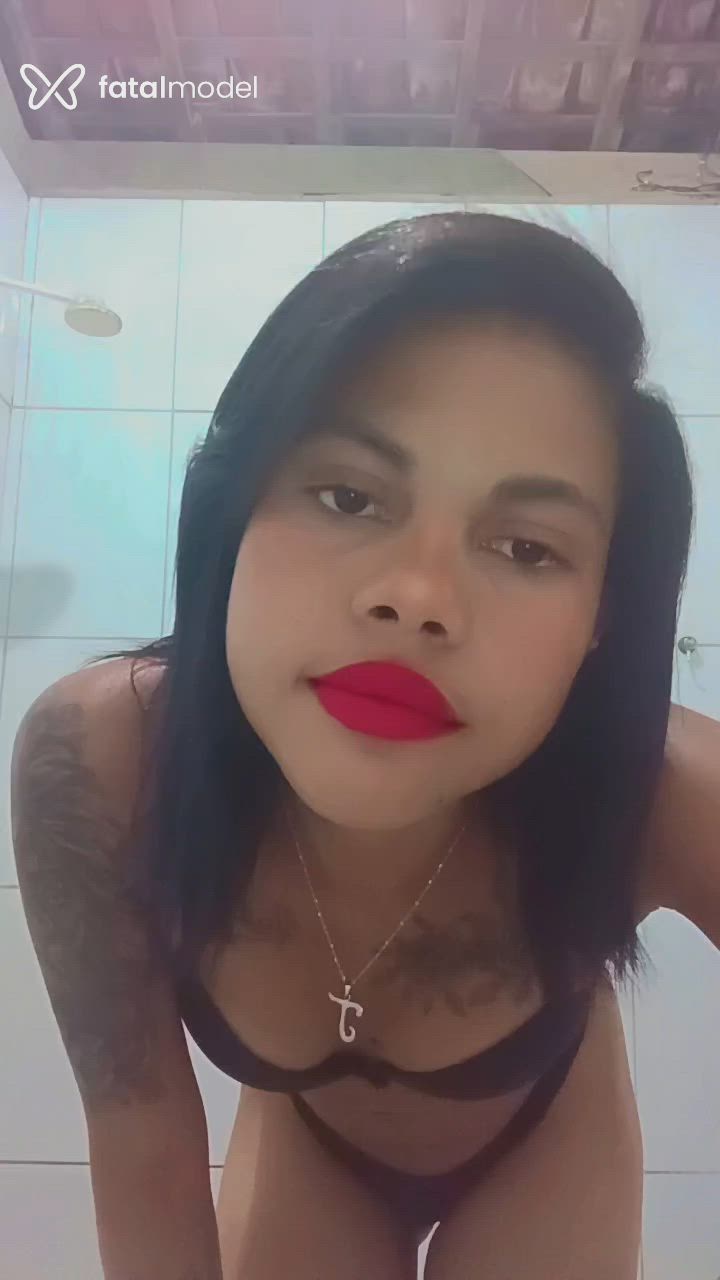 Acompanhante mulher morena (o) de olhos castanhos - Tatá Honorato