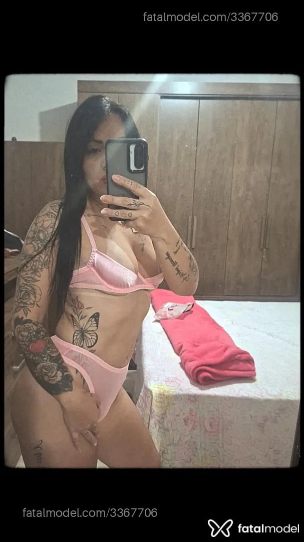 Acompanhante mulher morena (o) de olhos pretos - Jaque Silva Acompanhante mulher morena (o) de olhos pretos - Jaque Silva