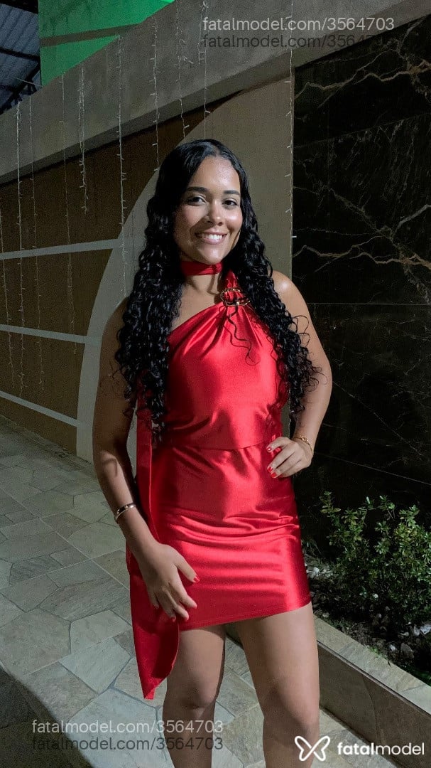 Acompanhante mulher morena (o) de olhos mel - Anna Catarine