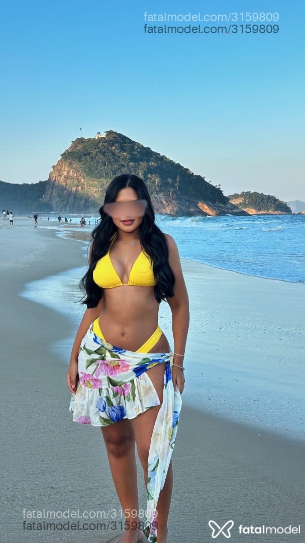 Acompanhante mulher morena (o) de olhos mel - Myrella Santos Acompanhante mulher morena (o) de olhos mel - Myrella Santos