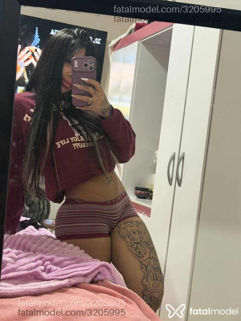 Acompanhante mulher morena (o) de olhos pretos em Uberlândia Acompanhante mulher morena (o) de olhos pretos em Uberlândia - Manuela